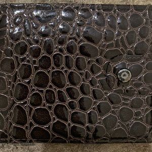 Used snake skin wallet for unisex